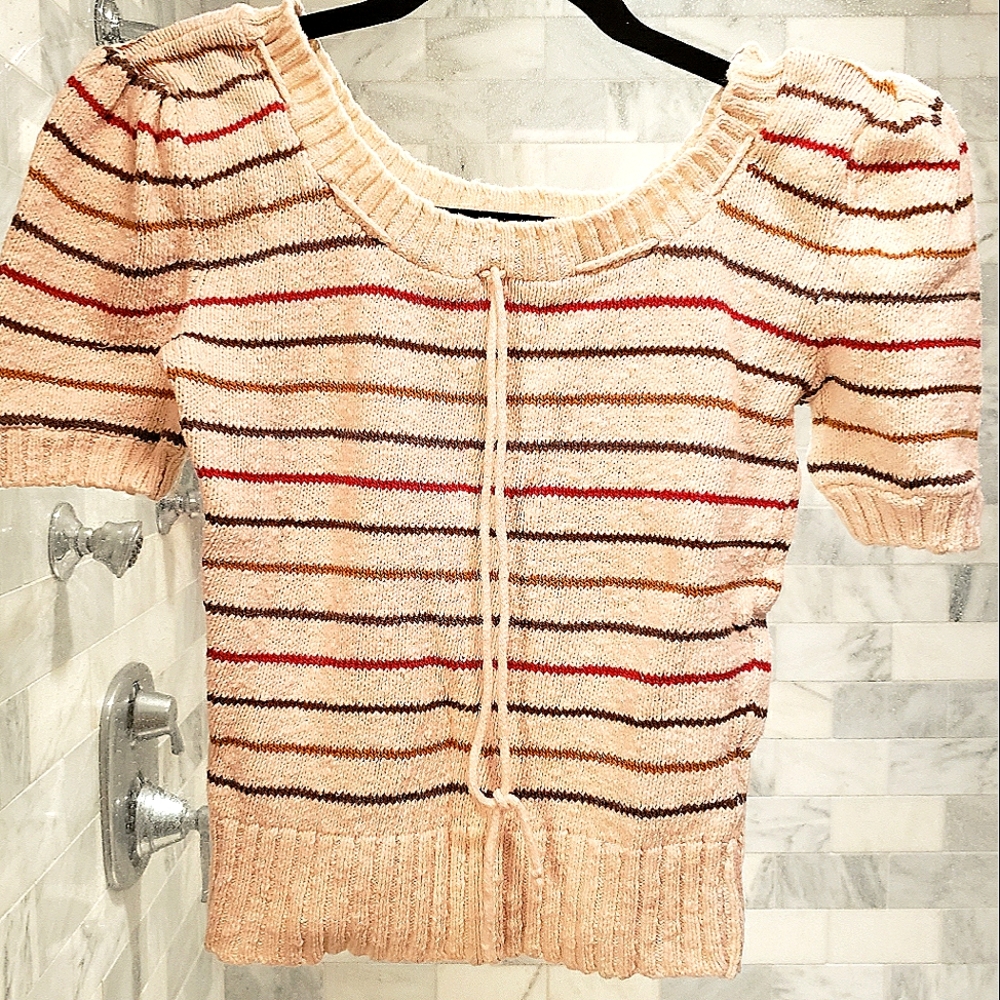 Adorable vintage cottagecore 1960s short sleeve sweater by Jane Adams